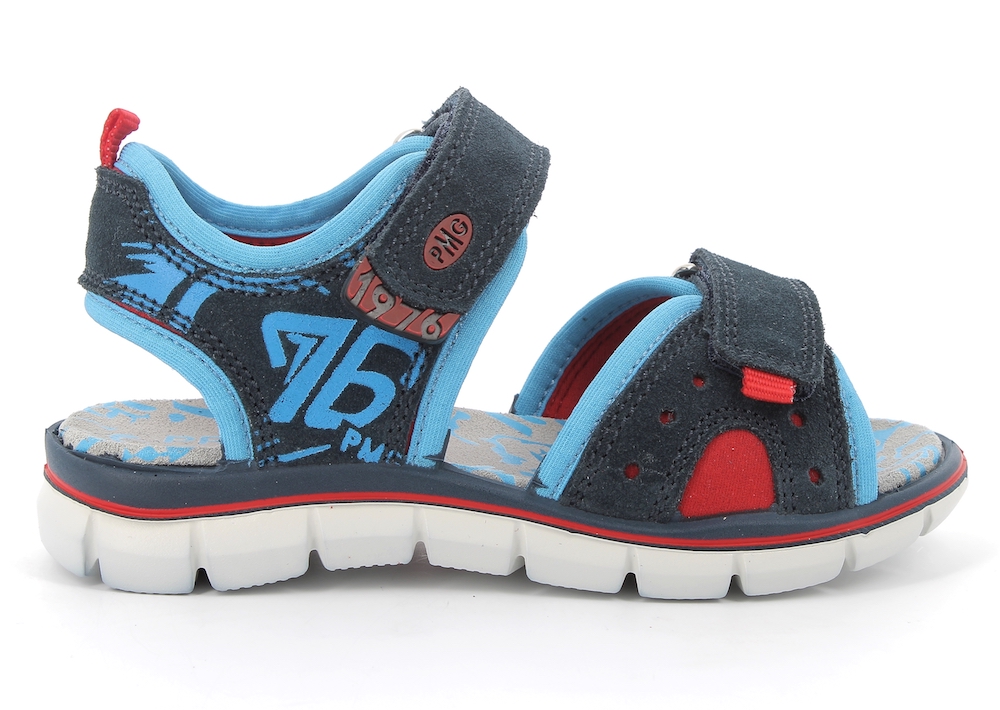 Sandály