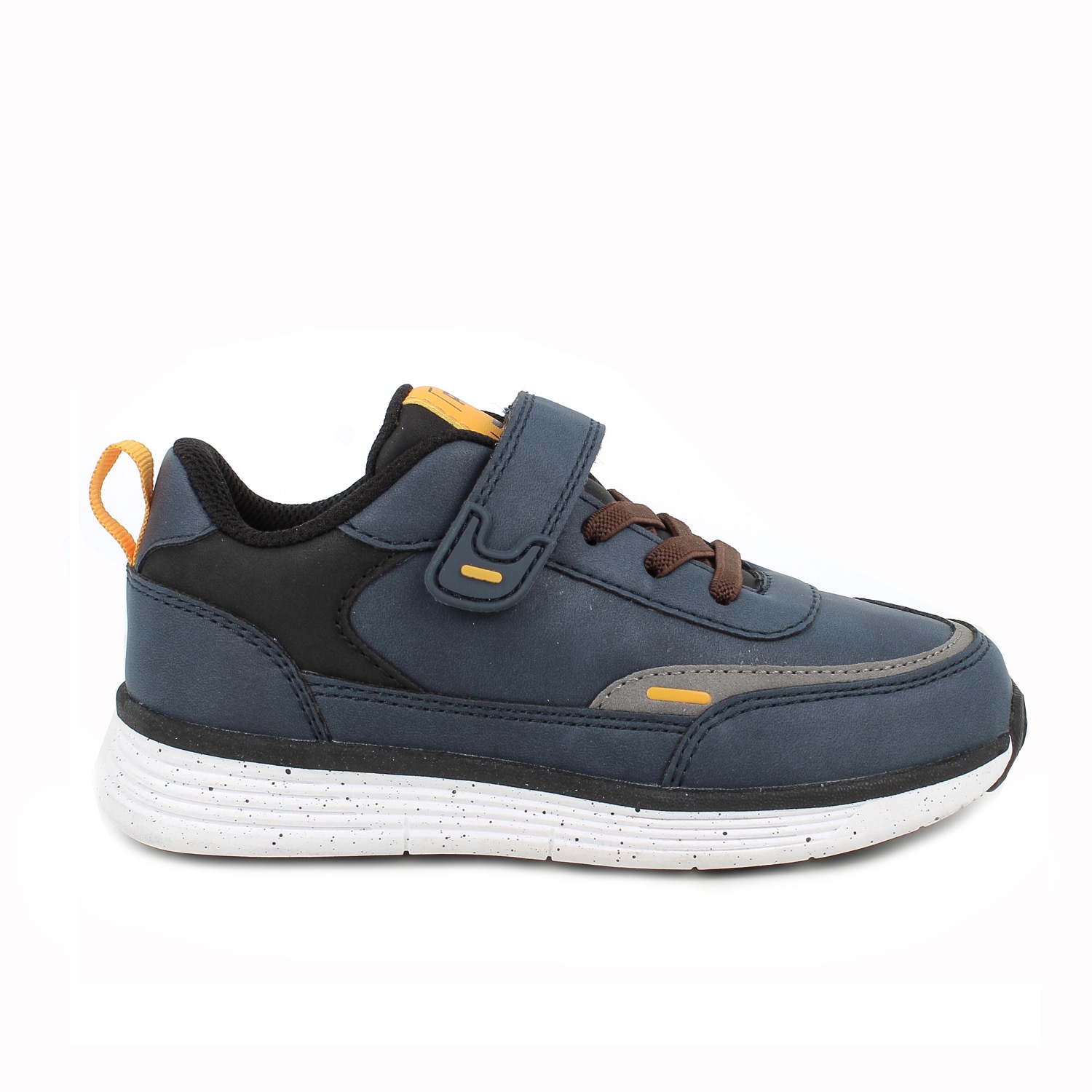 Tenisky